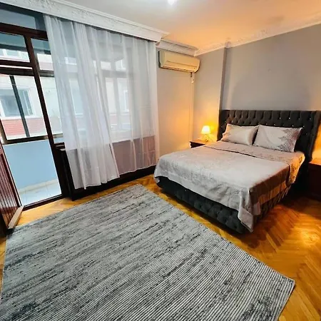 Daire Large 3br Flat In Osmanbey, Sisli, W/lift & Ac